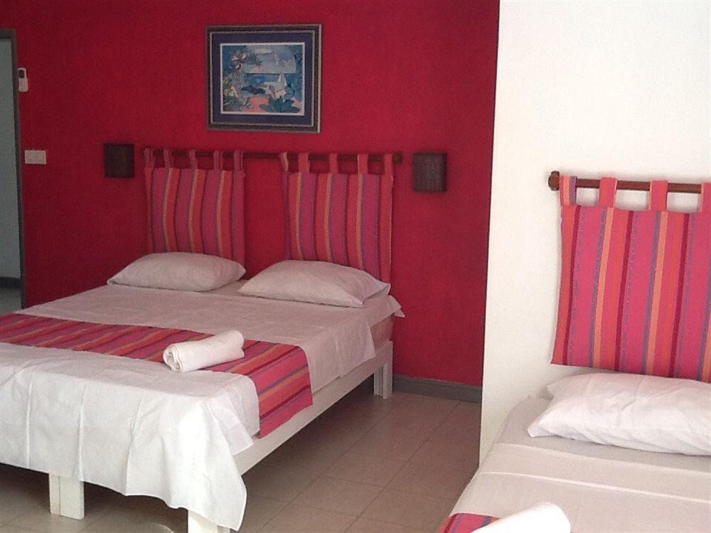 Dzama Hotel Grand Baie Exterior photo